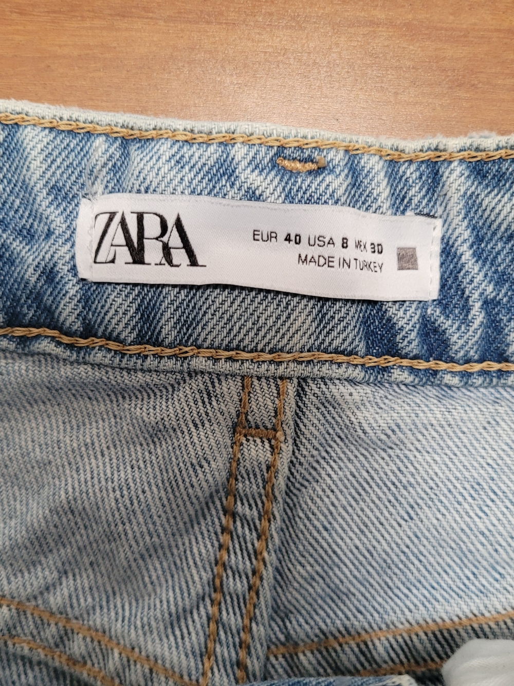 Zara Denim Jeans Straight Leg High Waisted Button Up Raw Hem Light Distressed 8 - Picture 5 of 14